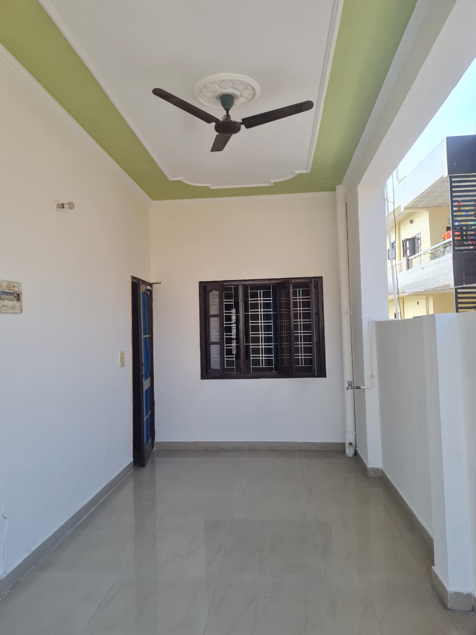1 BHK Builder Floor For Rent in Sahastradhara Road