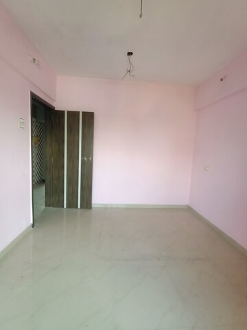 Room in 2 BHK Apartment at Dombivli East – for Rent