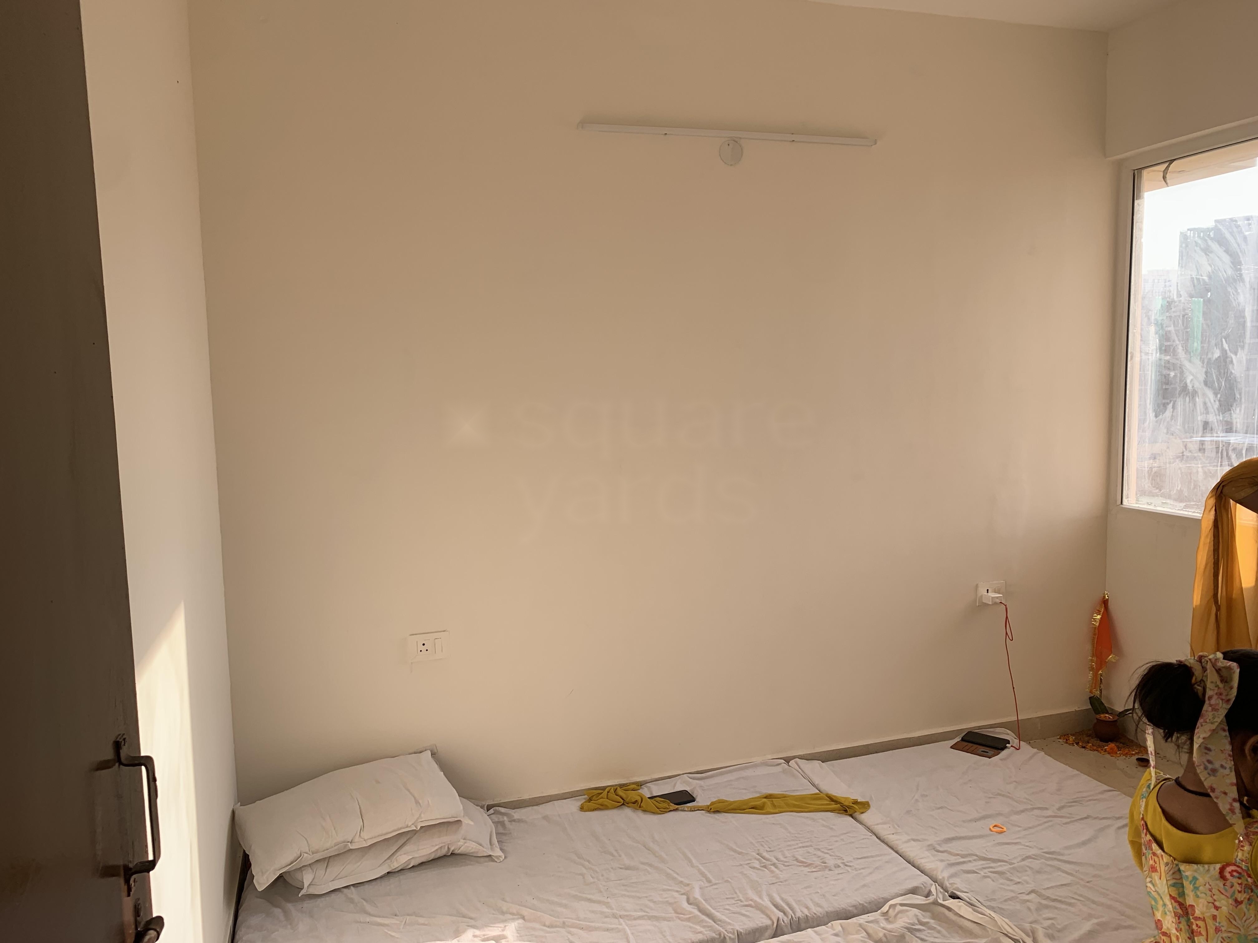 2 BHK Apartment For Rent in DLF Gateway Tower