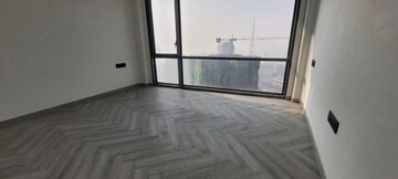 Room in 3 BHK Apartment at Lodha World View, Worli – for Rent