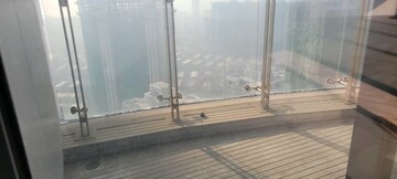 Room in 3 BHK Apartment at Lodha World View, Worli – for Rent