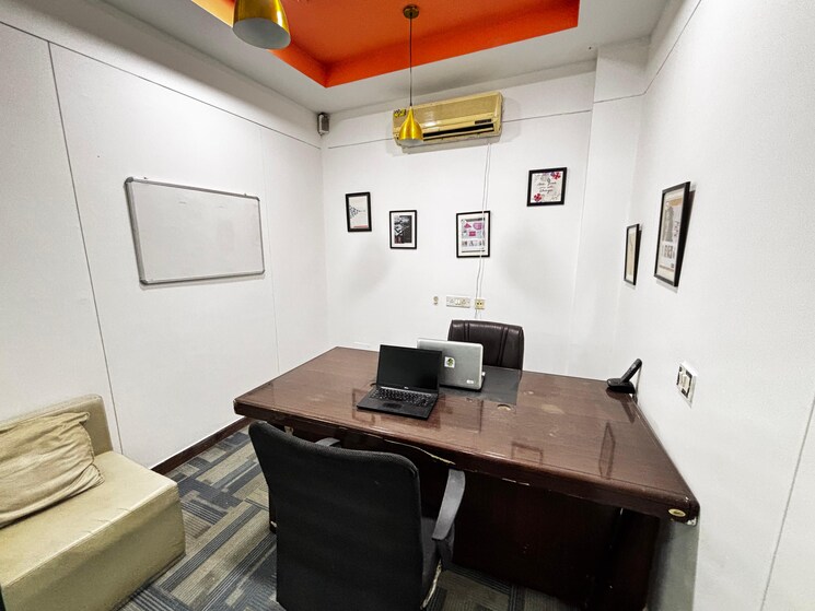 Team Area, sector 63 Commercial Office Space 3000 Sq.Ft. In Sector 63 Noida 8774571