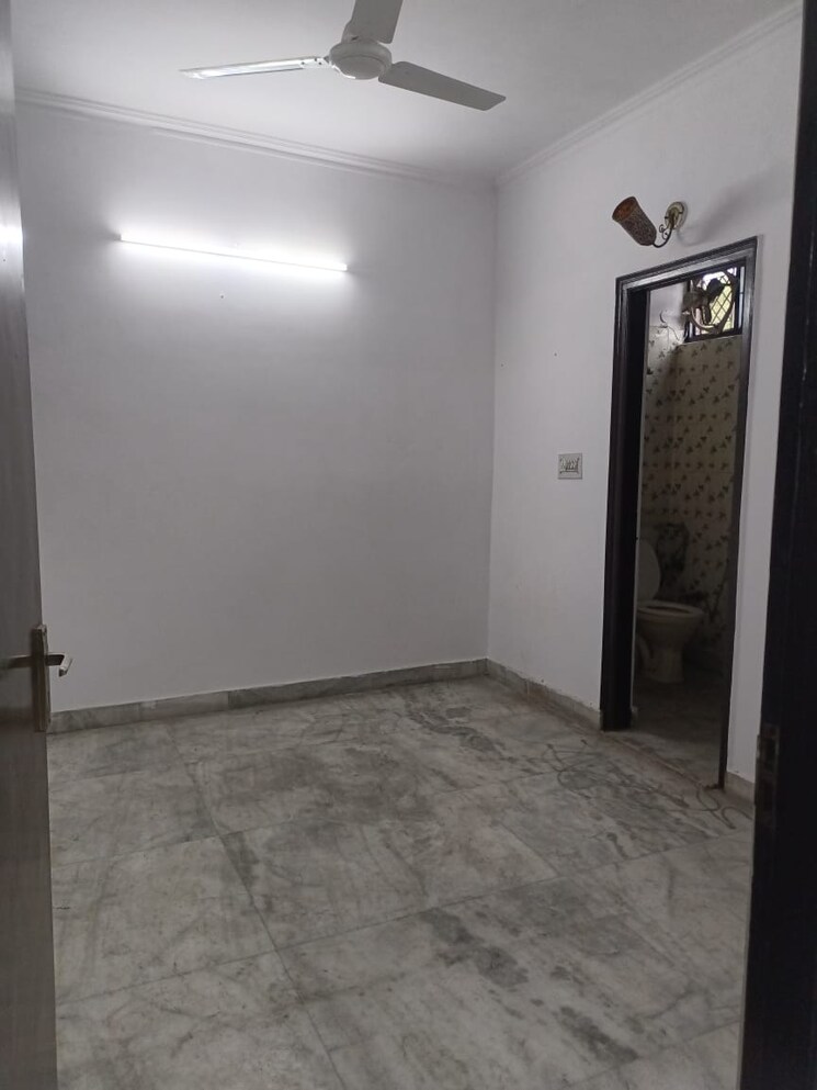 Room, arjun nagar 2 Bedroom 750 Sq.Ft. Builder Floor In Arjun Nagar Delhi 8774614