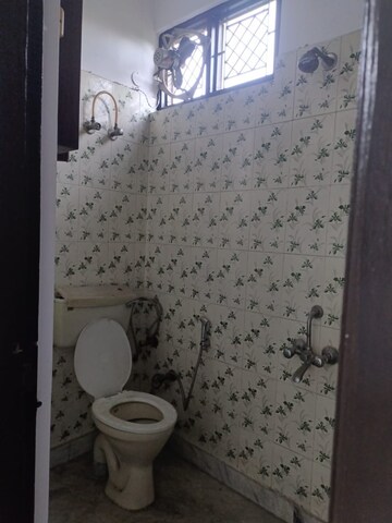 Bathroom in 2 BHK Builder Floor at Arjun Nagar – for Rent
