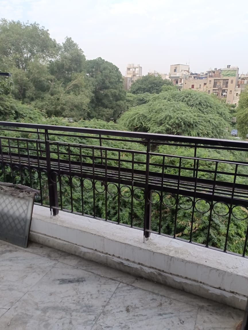 2 BHK + Extra Room Builder Floor For Rent in Arjun Nagar 