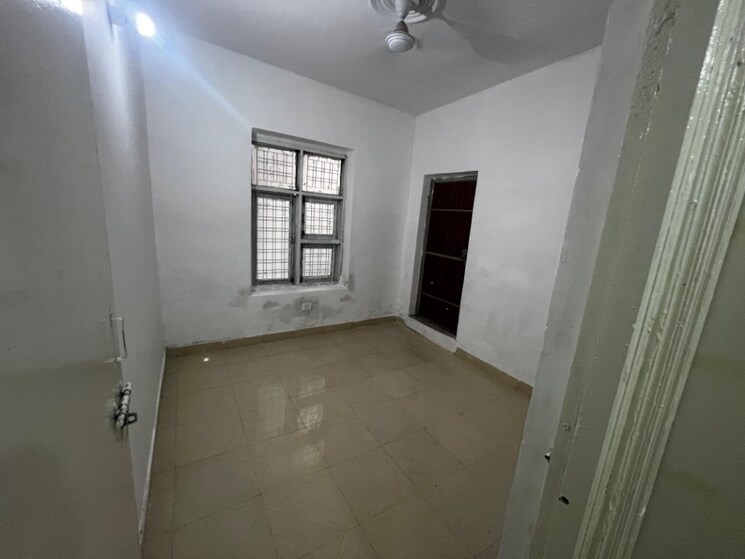 Room, dharam colony 2 Bedroom 500 Sq.Ft. Builder Floor In Dharam Colony Gurgaon 8773926