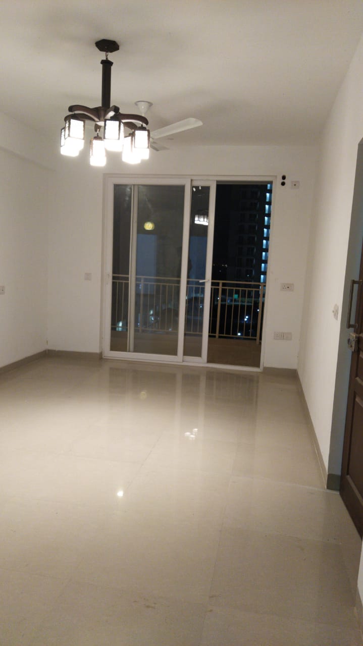 3 BHK 1852 Sq.Ft. Apartment in Shapoorji Pallonji Joyville Phase 2