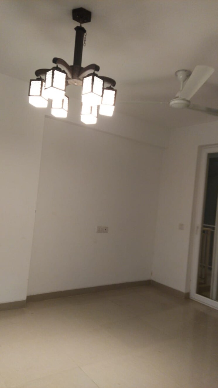 Room, shapoorji-pallonji-joyville-phase-2 3 Bedroom 1852 Sq.Ft. Apartment In Sector 102 Gurgaon 8774625