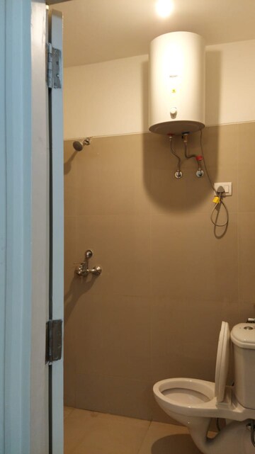 Furnished Amenities in 3 BHK Apartment at Shapoorji Pallonji Joyville Phase 2, Sector 102 – for Rent