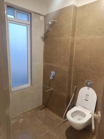 Bathroom in  Pg at Malad West – for Rent