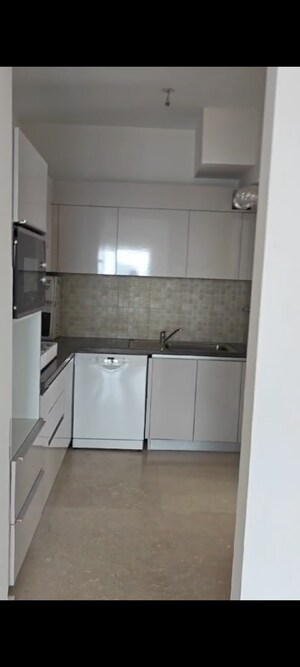 Bathroom in 2 BHK Apartment at Godrej Woods, Sector 43 – for Sale
