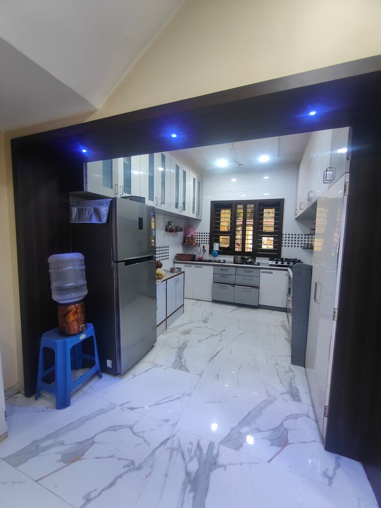  Parking, virar west 4 Bedroom 1600 Sq.Ft. Villa In Virar West Palghar 8774721