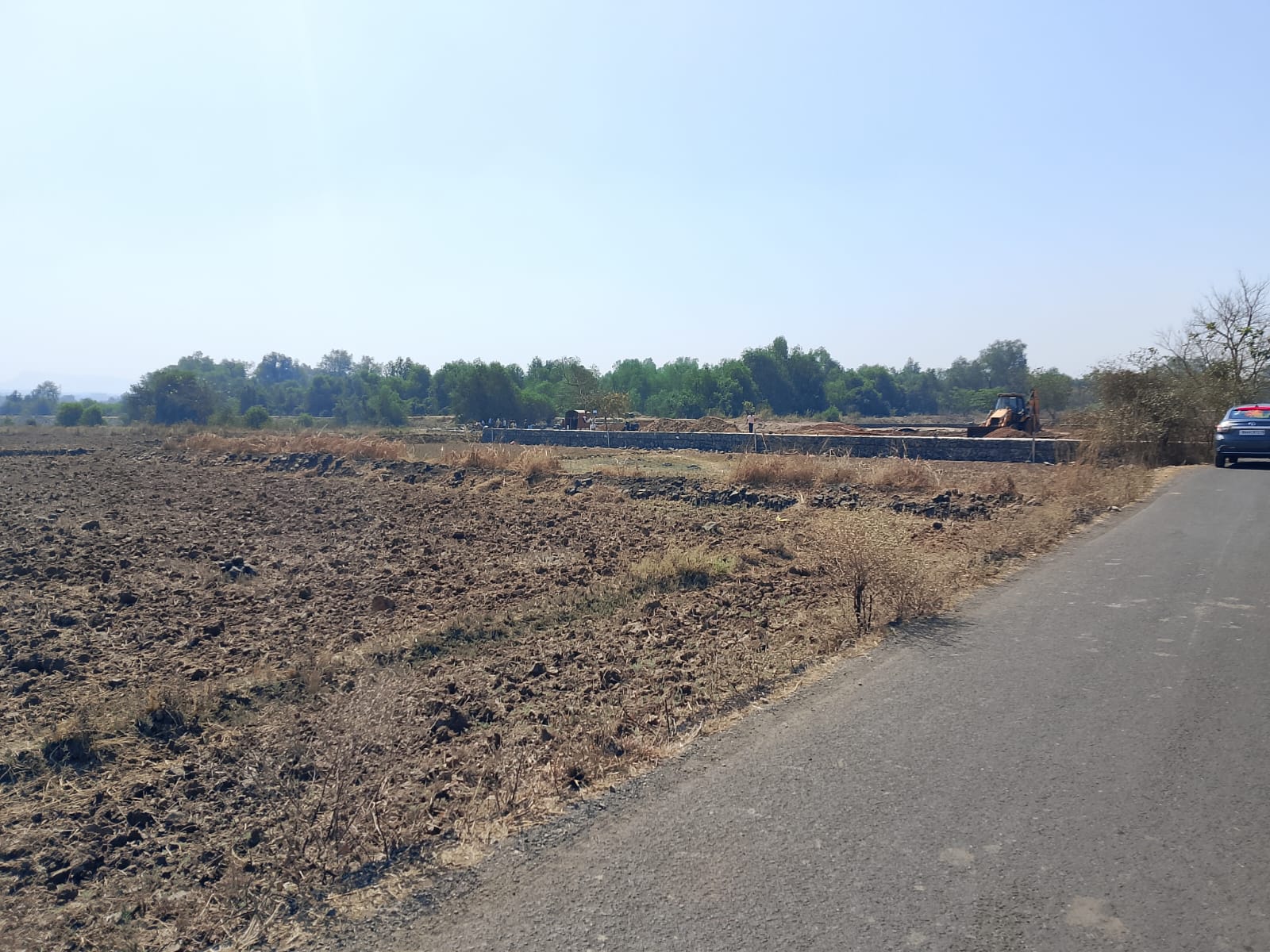 Land For Sale in Commercial Plot 