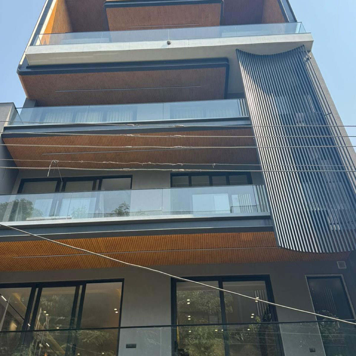 4 BHK + Pooja Room,Servant Room 300 Sq.Yd. Builder Floor in Ansal Sushant Lok I