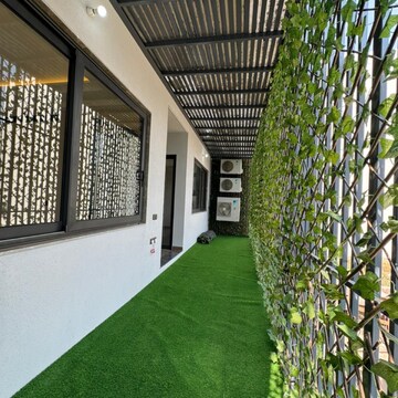 Balcony in 4 BHK Builder Floor at Ansal Sushant Lok I, Sector 43 – for Sale