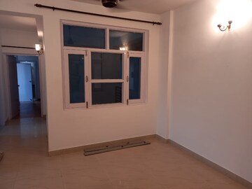 Room in 2 BHK Builder Floor at Sahastradhara Road – for Rent