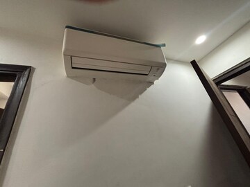1 BHK Apartment For Rent in Empire Floors, Sector 57
