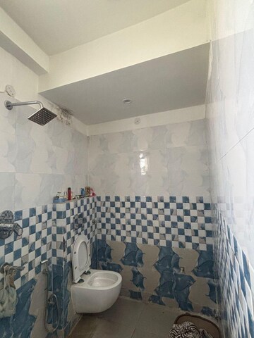 Bathroom in 1 BHK Apartment at Empire Floors, Sector 57 – for Rent