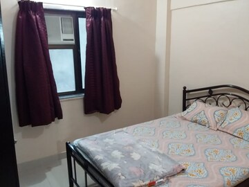 Bedroom in 1 BHK Apartment at Andheri West – for Rent