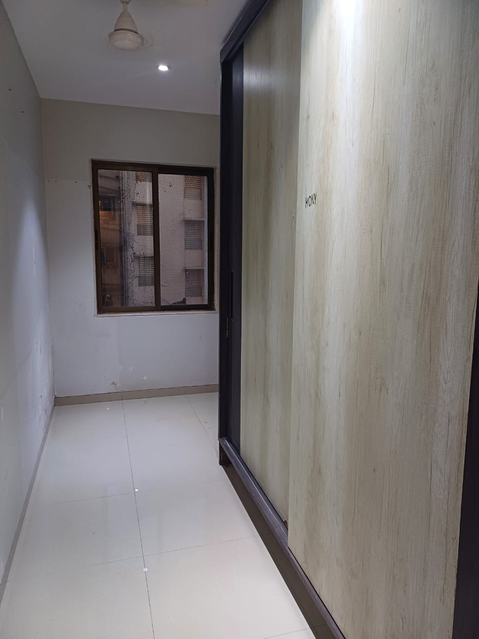 3 BHK Apartment For Sale in Veena Crest