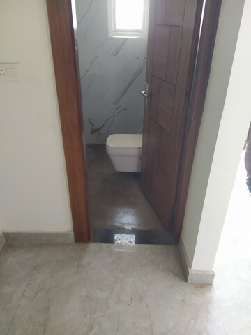 Bathroom in 3 BHK Villa at Sector 77 – for Rent