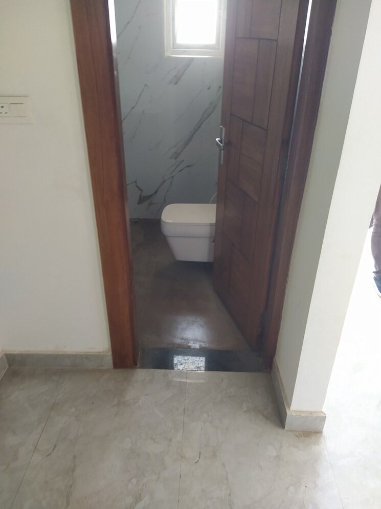 Bathroom, sector 77 3 Bedroom 1500 Sq.Ft. Villa In Sector 77 Faridabad 8774877
