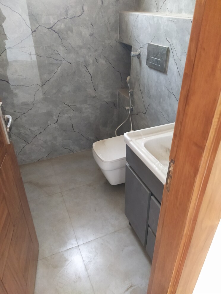 Balcony, sector 77 3 Bedroom 1500 Sq.Ft. Villa In Sector 77 Faridabad 8774877