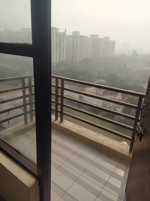 Balcony in 3 BHK Villa at Sector 77 – for Rent