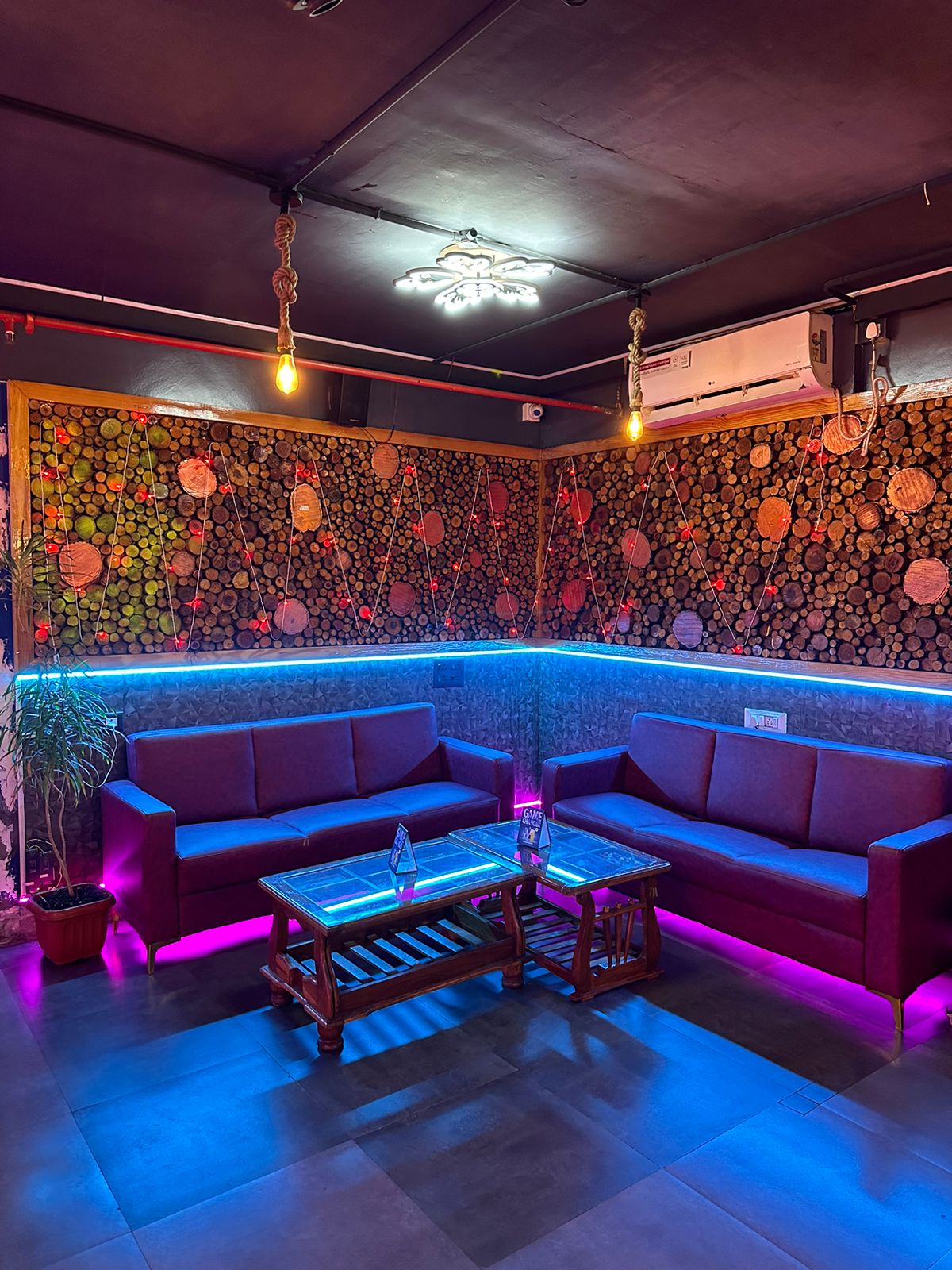 Office Space in IT/SEZ For Rent in Deron Heights