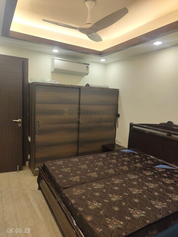Bedroom in 3 BHK Apartment at Kriti CGHS, Sector 21c – for Rent