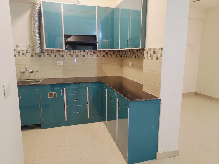 Kitchen, signature-global-orchard-avenue 2 Bedroom 800 Sq.Ft. Apartment In Sector 93 Gurgaon 8774947