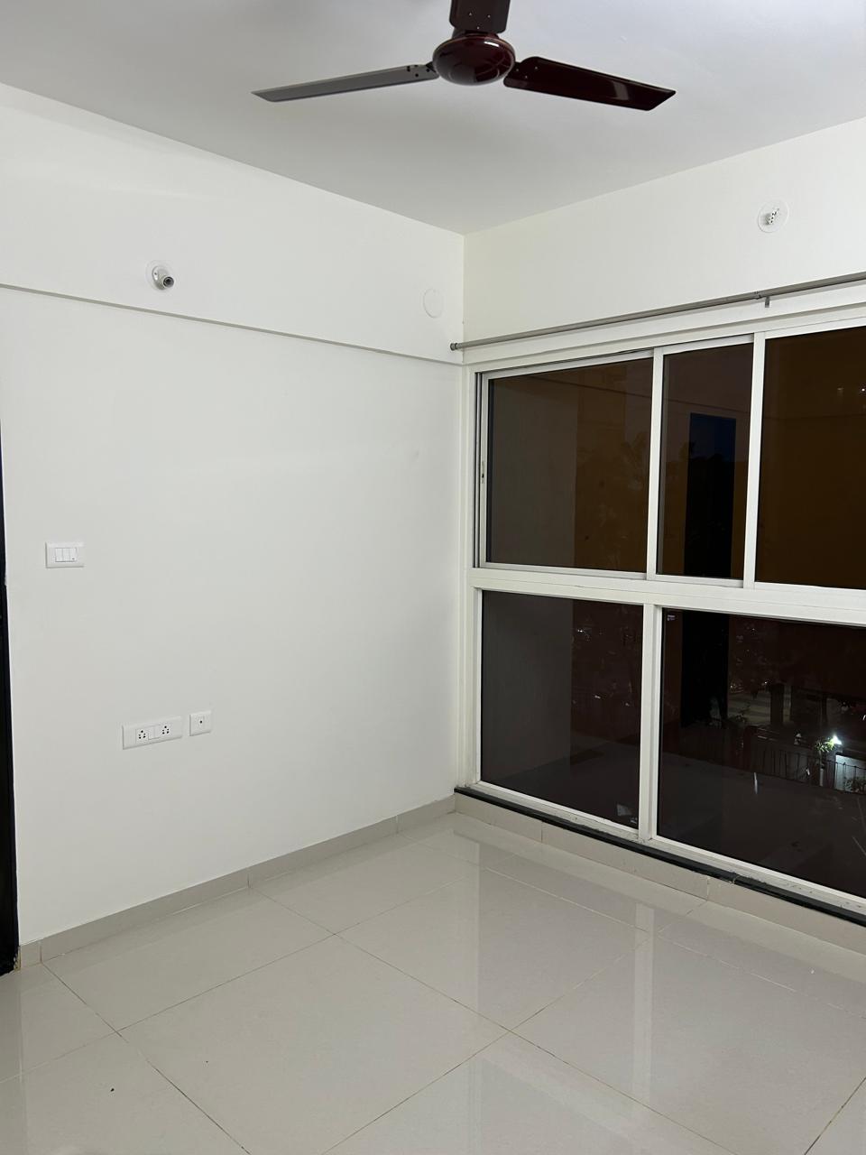 1 BHK + Pooja Room Apartment For Rent in Paranjape Trident Towers