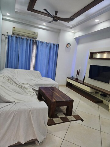 Master Bedroom in 4 BHK Apartment at Sunshine Helios, Sector 78 – for Rent