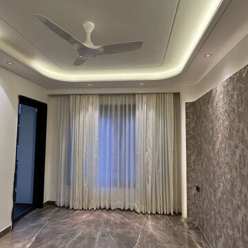 Bedroom in 4 BHK Builder Floor at Ansal API Esencia, Sector 67 – for Sale