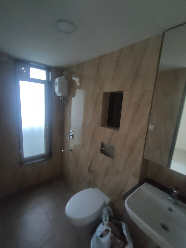 Bathroom, lodha-crown-quality-homes 1 Bedroom 317 Sq.Ft. Apartment In Majiwada Thane 8774984