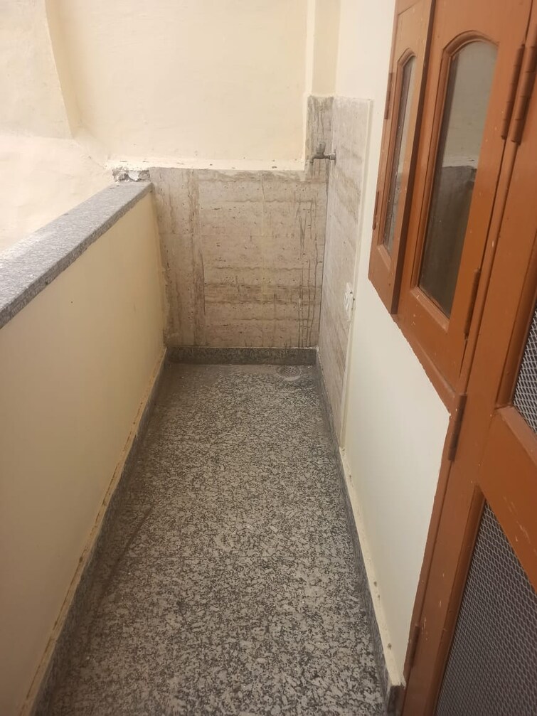 Balcony, sector 46 2 Bedroom 1350 Sq.Ft. Builder Floor In Sector 46 Faridabad 8775010