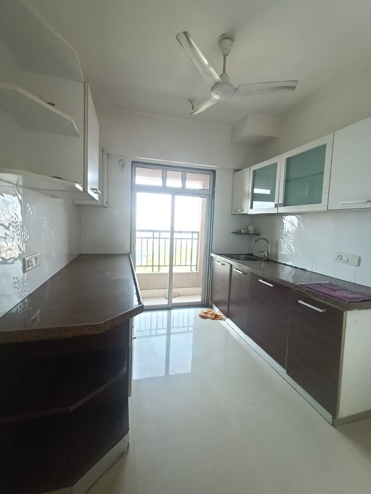 Kitchen, nahar-amrit-shakti-rosa-alba 2 Bedroom 930 Sq.Ft. Apartment In Chandivali Mumbai 8774986