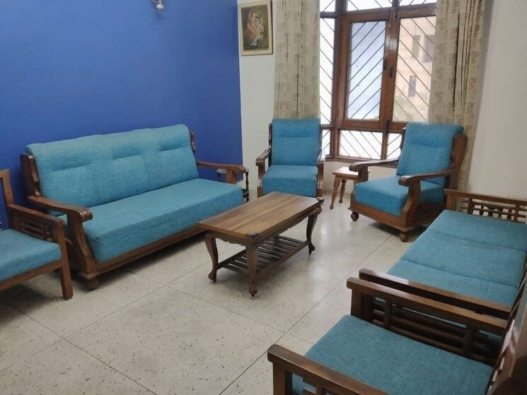 Living Room, sector 21c 3 Bedroom 1450 Sq.Ft. Apartment In Sector 21c Faridabad 8775003
