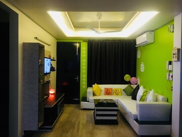 Living Room in 2 BHK Builder Floor at Laxmi Nagar – for Rent