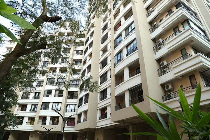 2 BHK Apartment For Rent in Satellite Royale