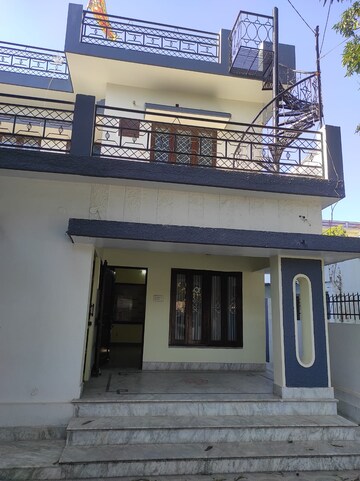 3 BHK Builder Floor – Exterior View View at Sahastradhara Road - for Rent