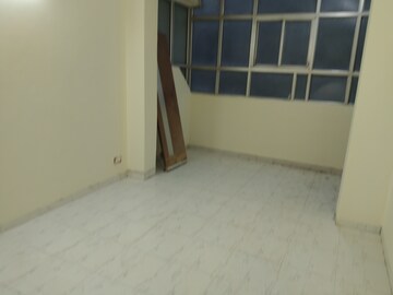 Room in 2 BHK Apartment at Sector 46 – for Rent