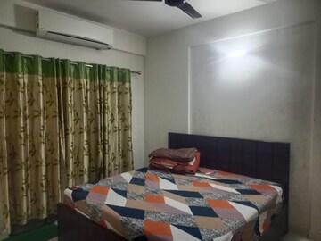 Bedroom in 2 BHK Apartment at Signature Orchard Avenue 2, Sector 93 – for Rent