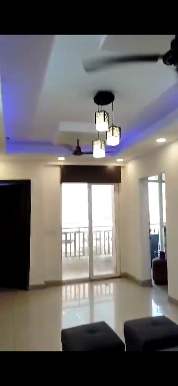 Room in 3 BHK Apartment at Shri Radha Sky Gardens, Sector 16b Greater Noida – for Rent