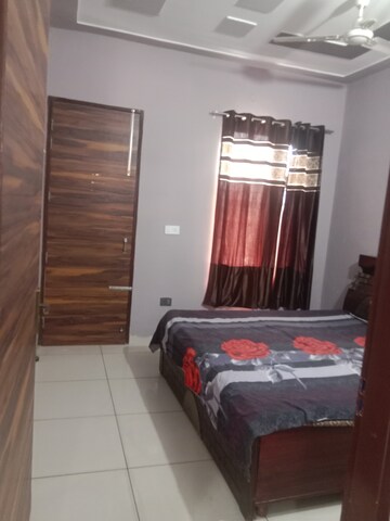 Bedroom in 2 BHK Builder Floor at Aerocity – for Rent