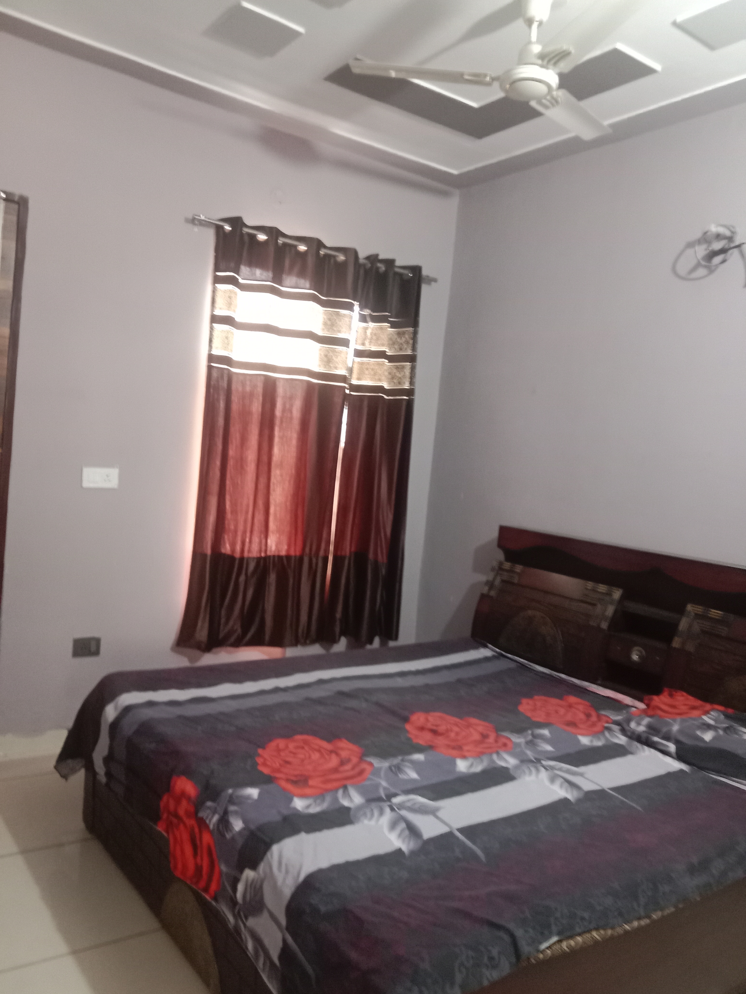 2 BHK Builder Floor For Rent in Aerocity