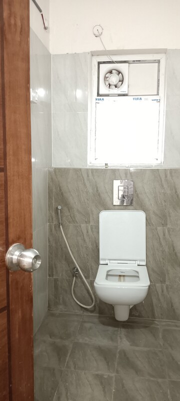 Bathroom in 1 BHK Apartment at Kondapur – for Rent