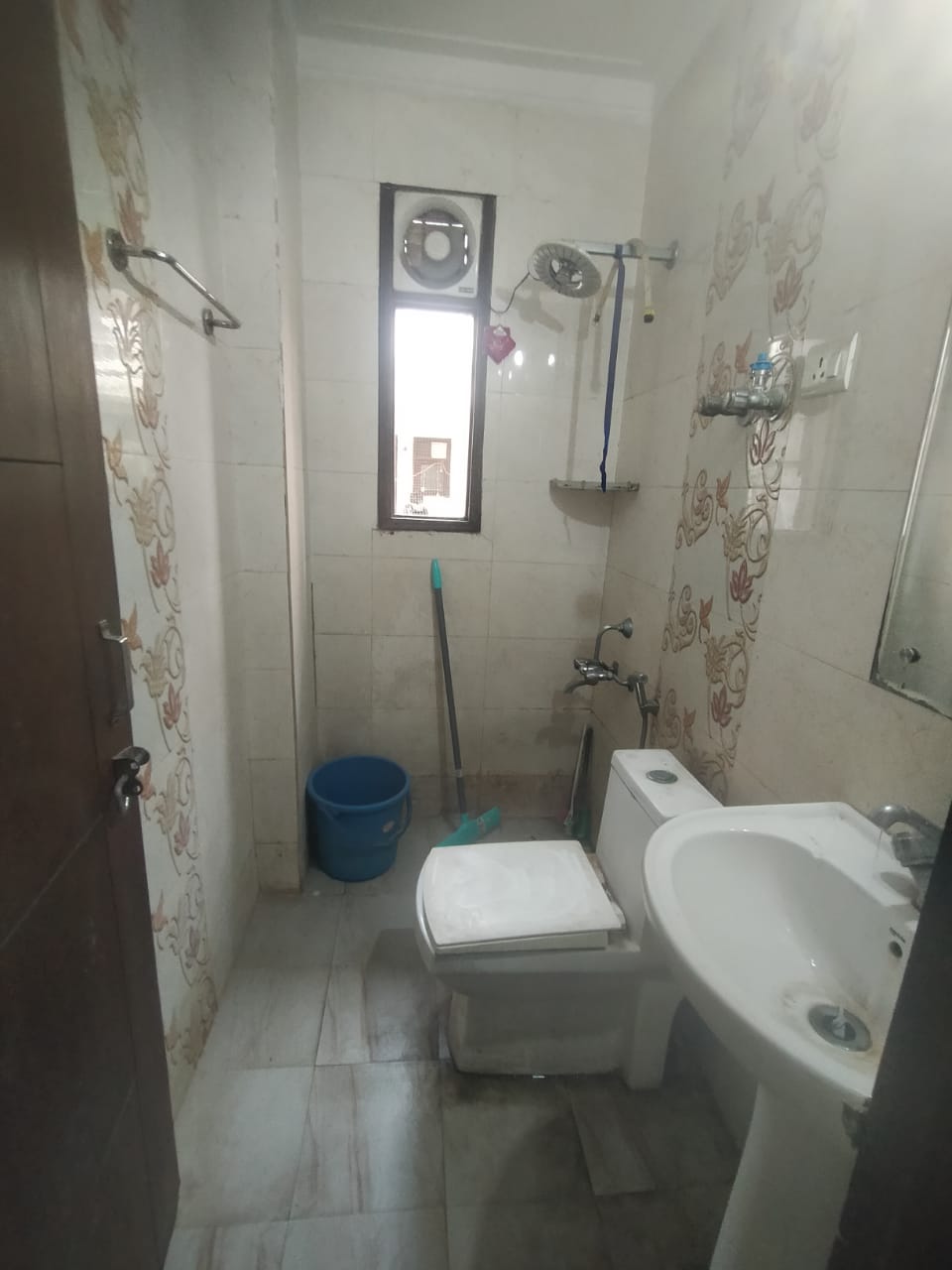 2 BHK Builder Floor For Rent in Maidan Garhi