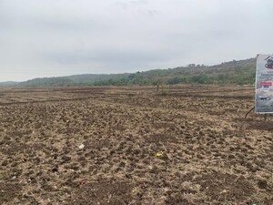 Plot Area in  Land at Pen – for Sale