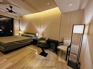 Team Area in 3 BHK Apartment at Lodha World Crest, Worli – for Rent